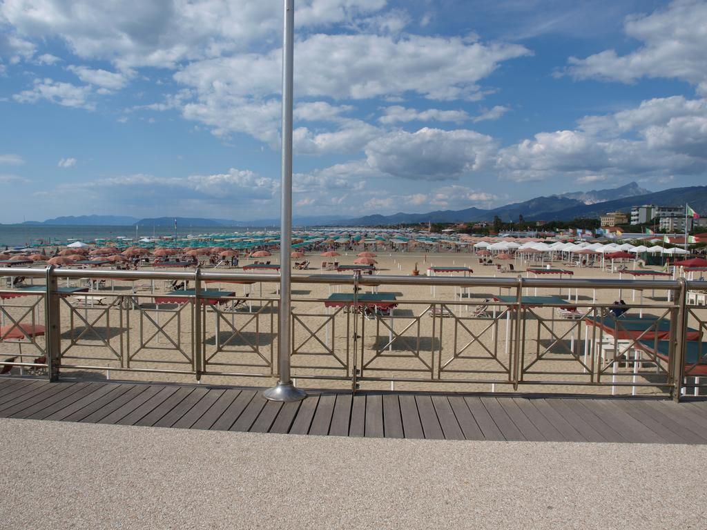 Il Pontile Holidays Apartment マリーナ・ディ・ピエトラサンタ 部屋 写真