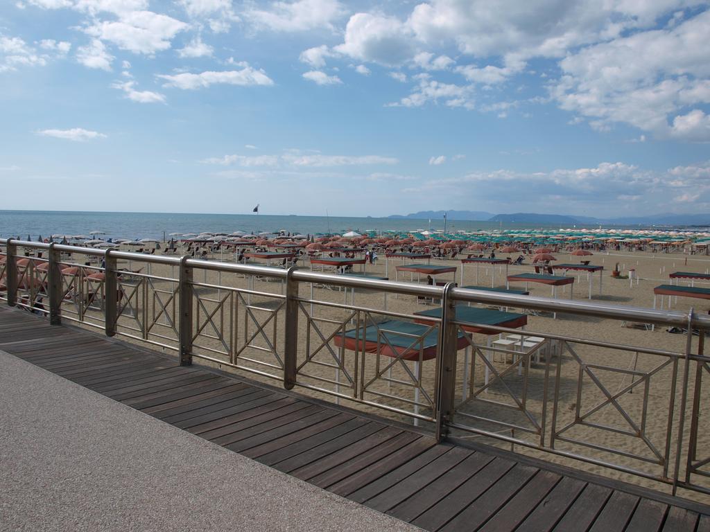 Il Pontile Holidays Apartment マリーナ・ディ・ピエトラサンタ 部屋 写真