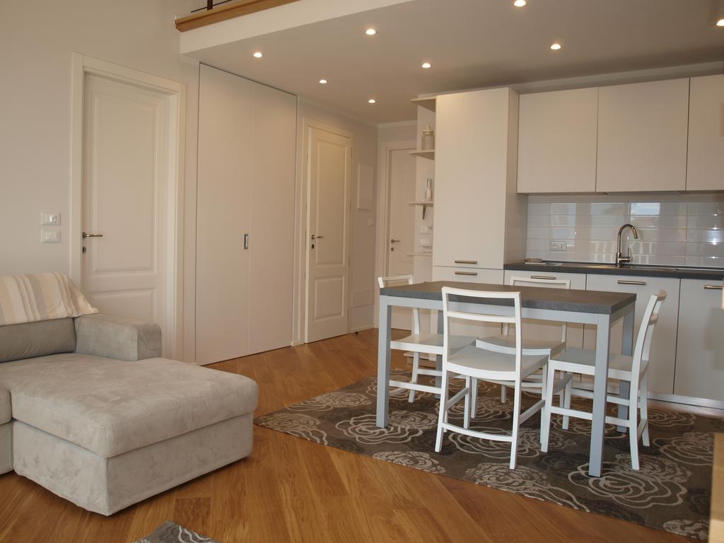 Il Pontile Holidays Apartment マリーナ・ディ・ピエトラサンタ 部屋 写真