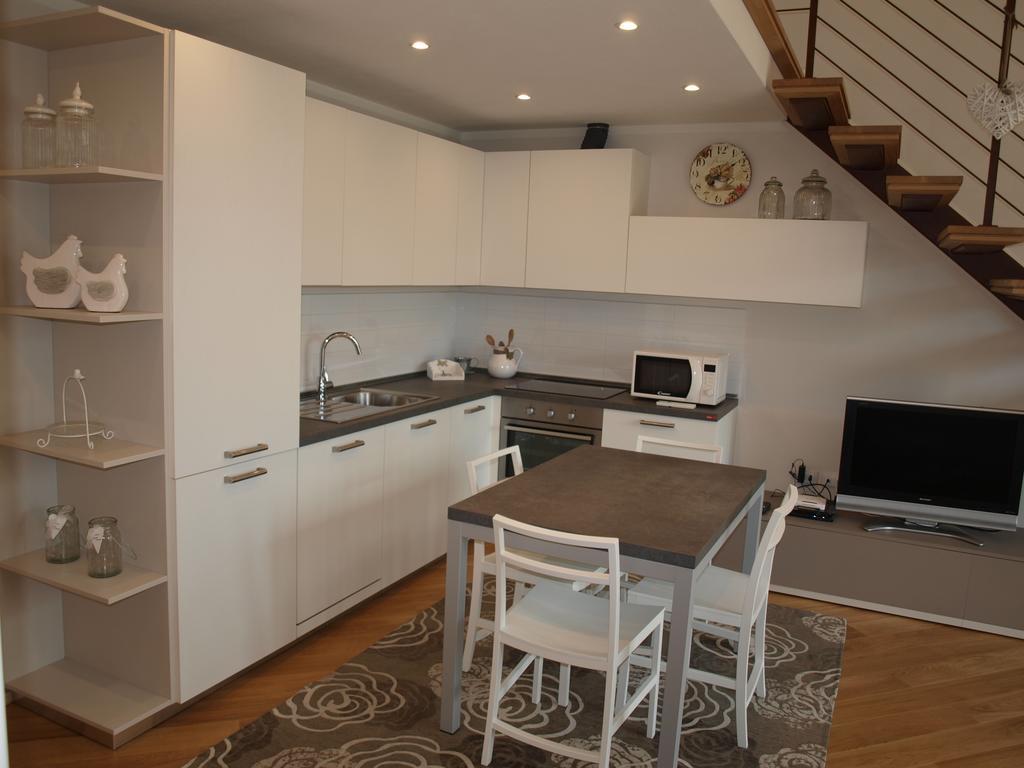Il Pontile Holidays Apartment マリーナ・ディ・ピエトラサンタ 部屋 写真